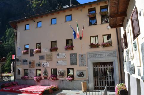 Piazza delle guide - Paquier